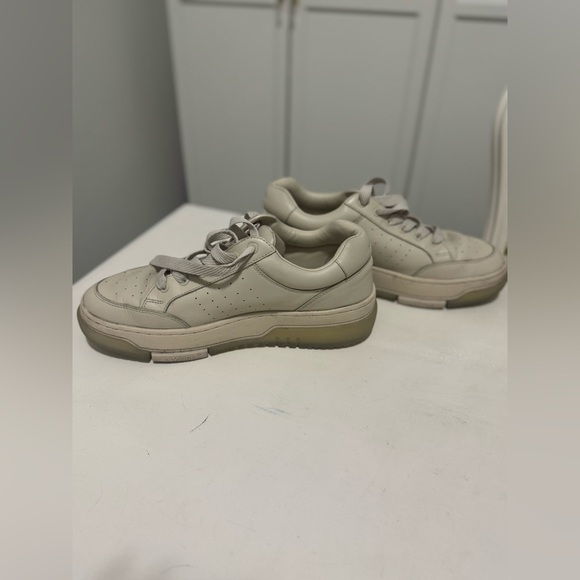 Amiri “Stadium” Men’s Off-White Coloured Sneakers - Picture 9 of 10